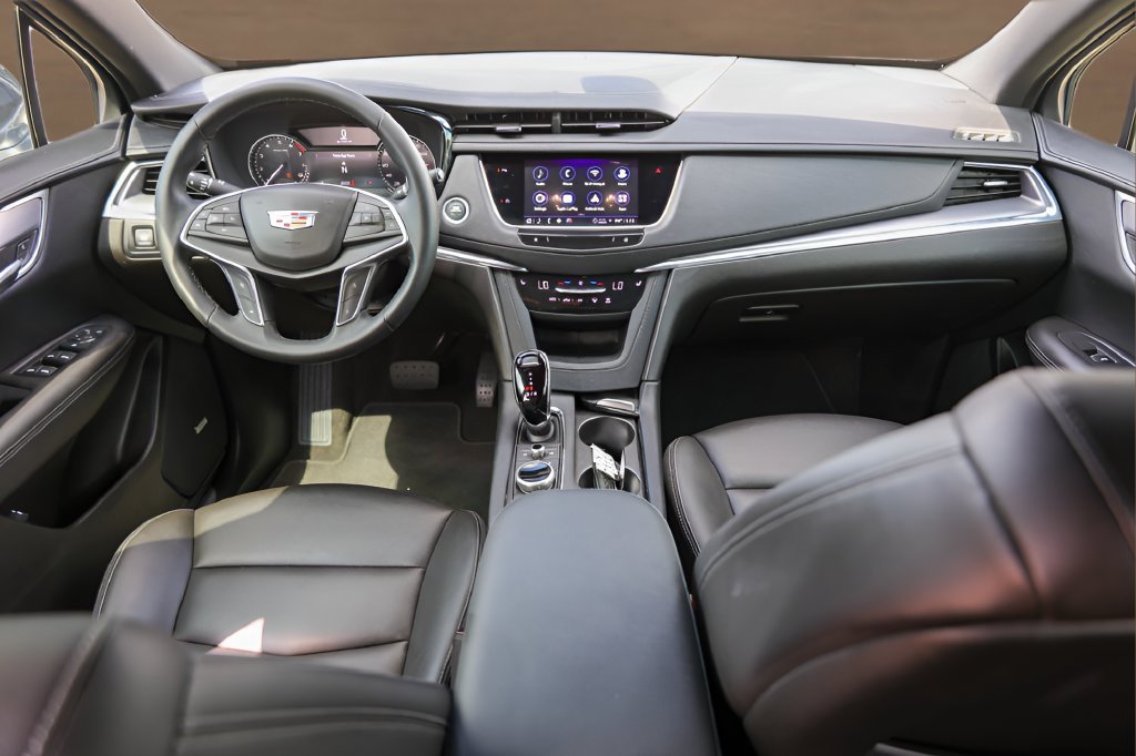 Certified 2024 Cadillac XT5 Luxury FWD image 25