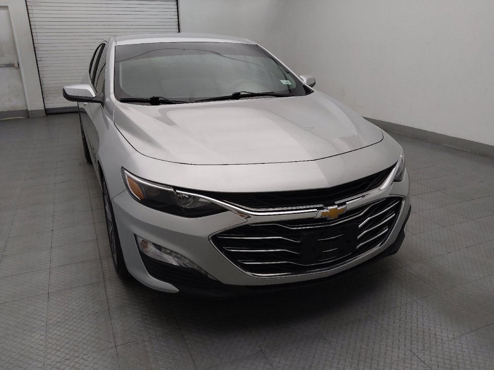 Used 2021 Chevrolet Malibu LT FWD image 14