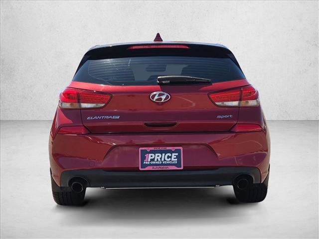 Used 2018 Hyundai Elantra GT Sport FWD image 7
