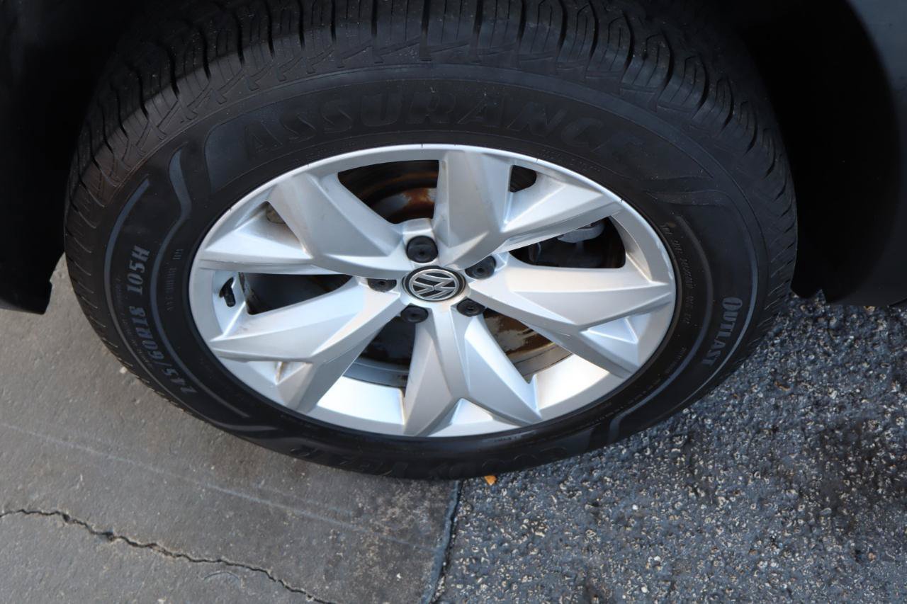 Used 2018 Volkswagen Atlas SEL FWD image 28