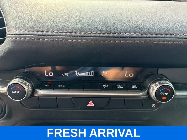 Used 2024 MAZDA MAZDA3 s FWD image 29