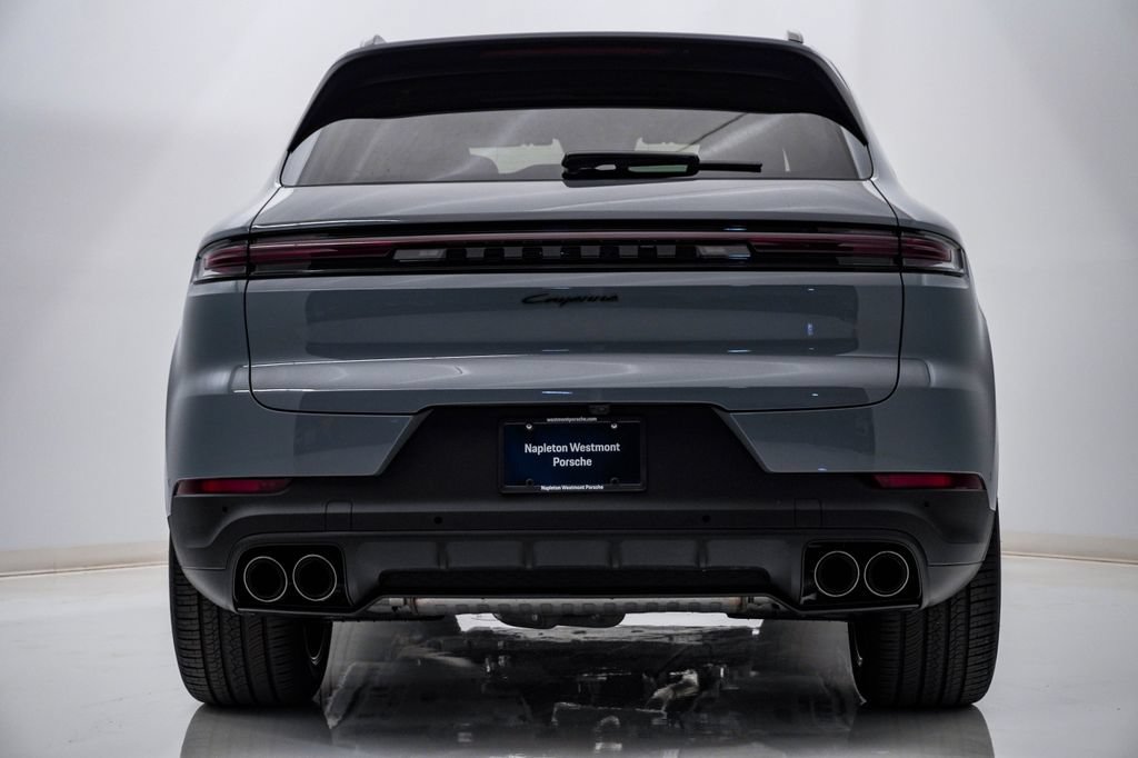New 2026 Porsche Cayenne AWD/4WD image 10