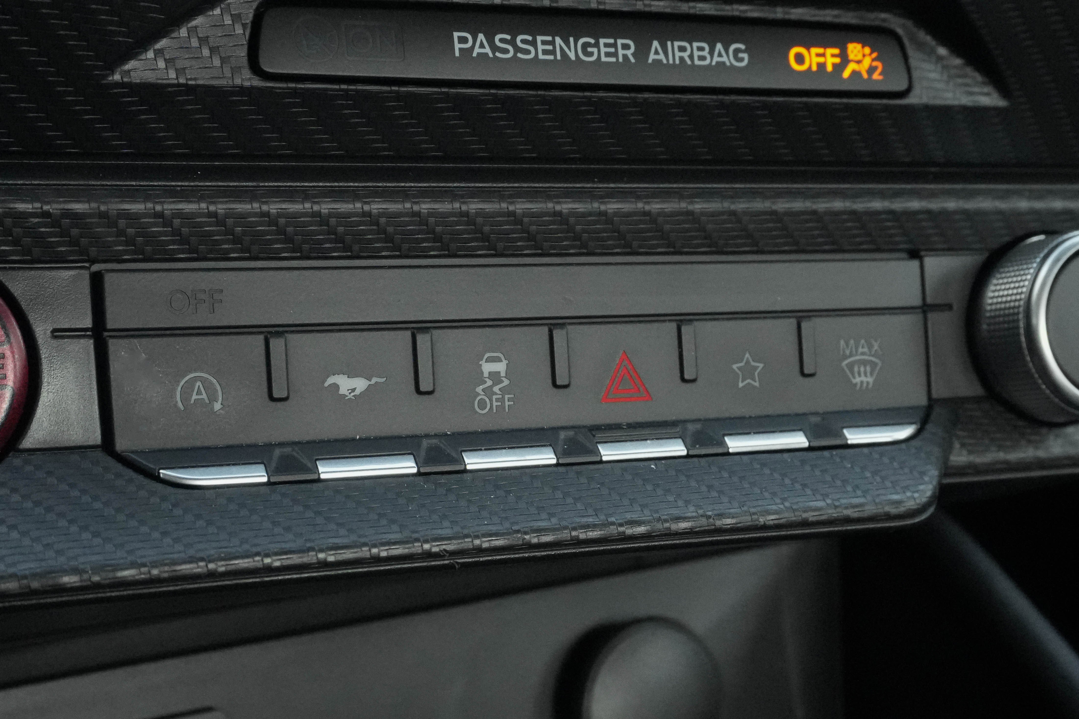 Used 2025 Ford Mustang GT Premium RWD image 30