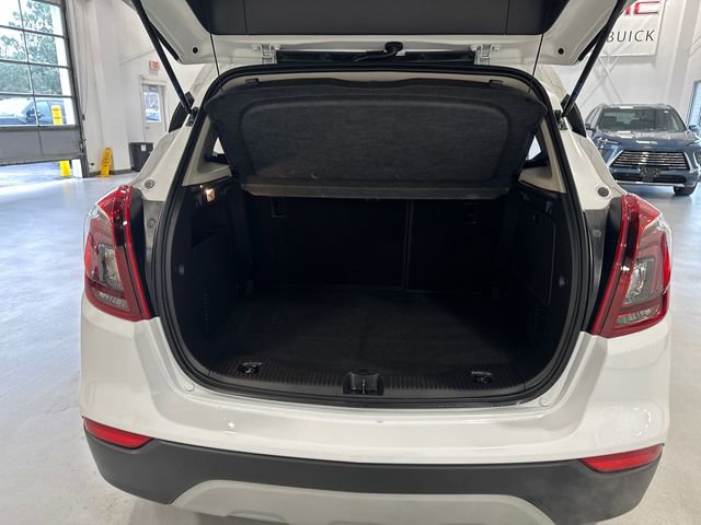 Certified 2022 Buick Encore Preferred w/ Safety Package image 31