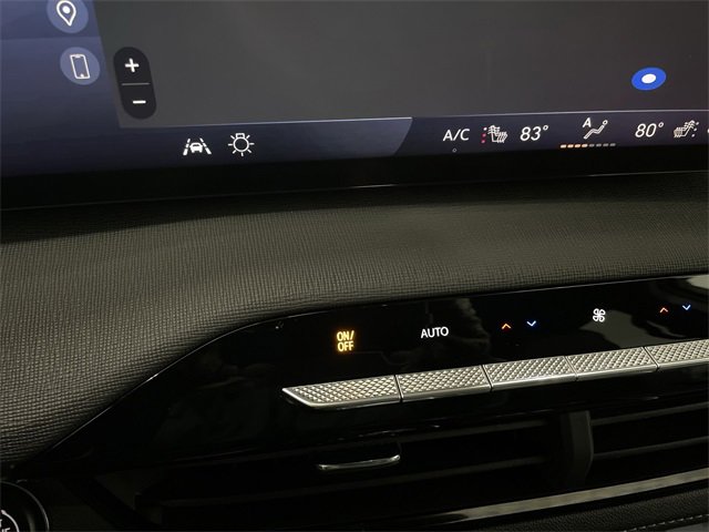 Certified 2025 Buick Enclave Preferred image 33