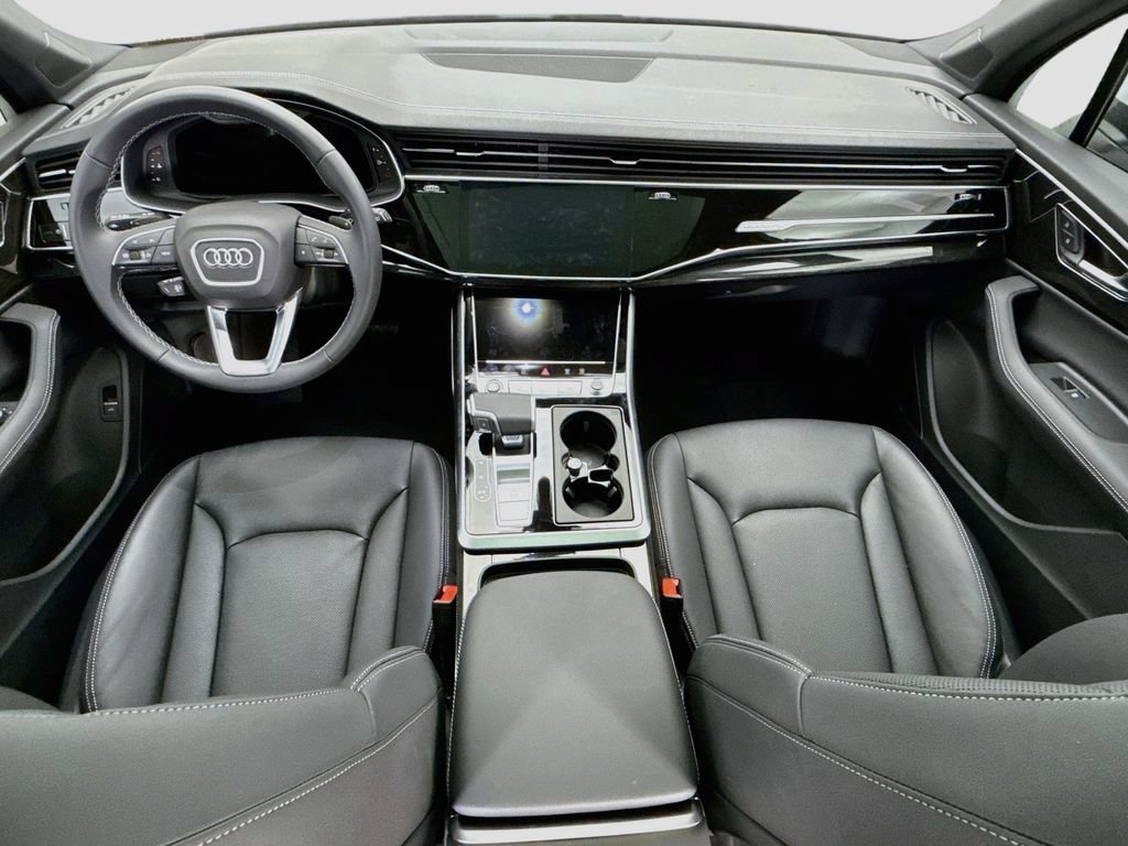 New 2026 Audi Q7 3.0T Premium Plus AWD/4WD image 13