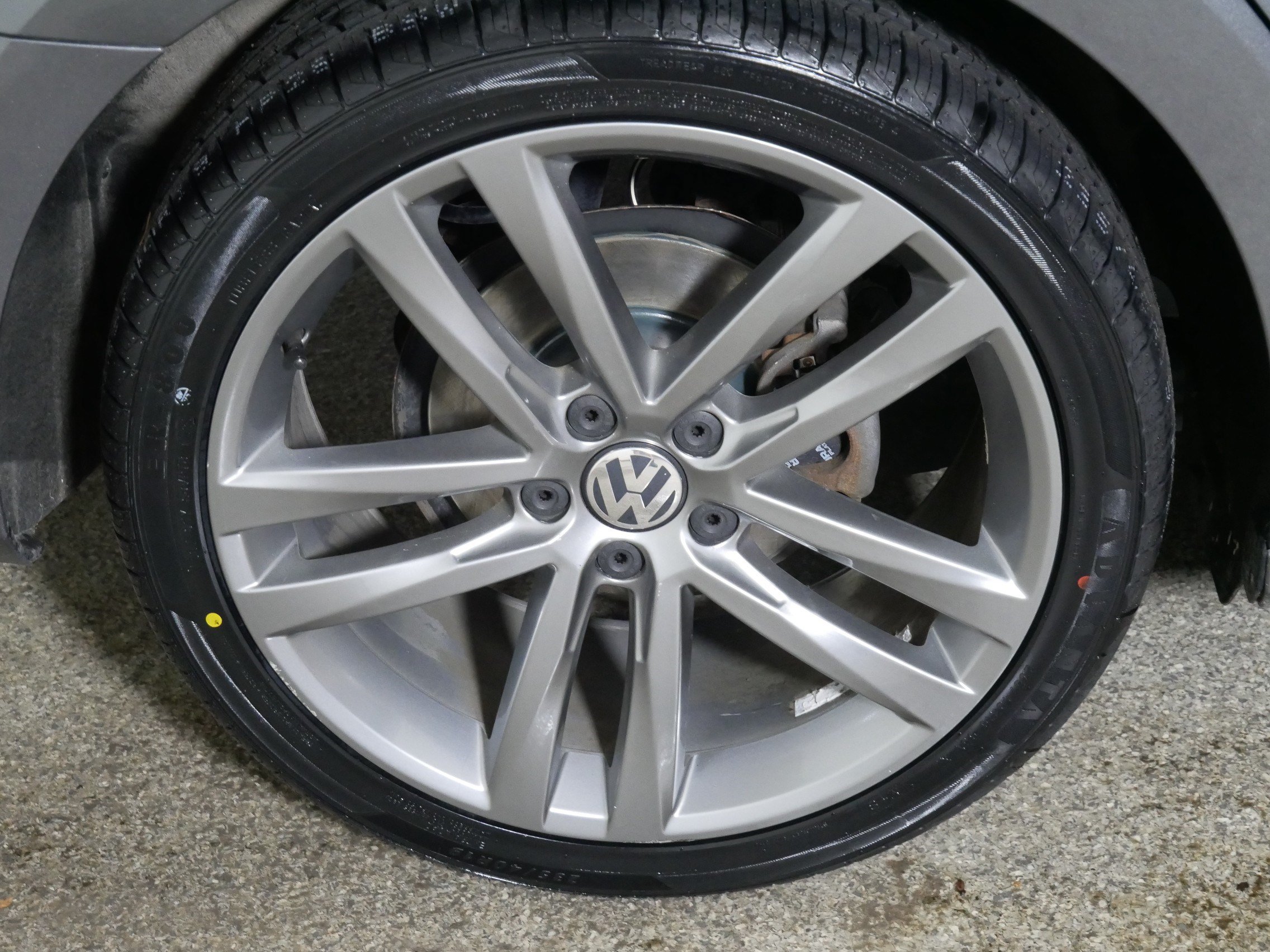 Used 2017 Volkswagen Passat 1.8T R-Line FWD image 15