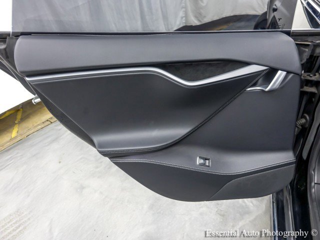 Used 2020 Tesla Model S Performance image 34