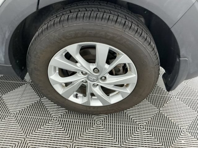 Used 2020 Hyundai Tucson Value AWD/4WD image 18