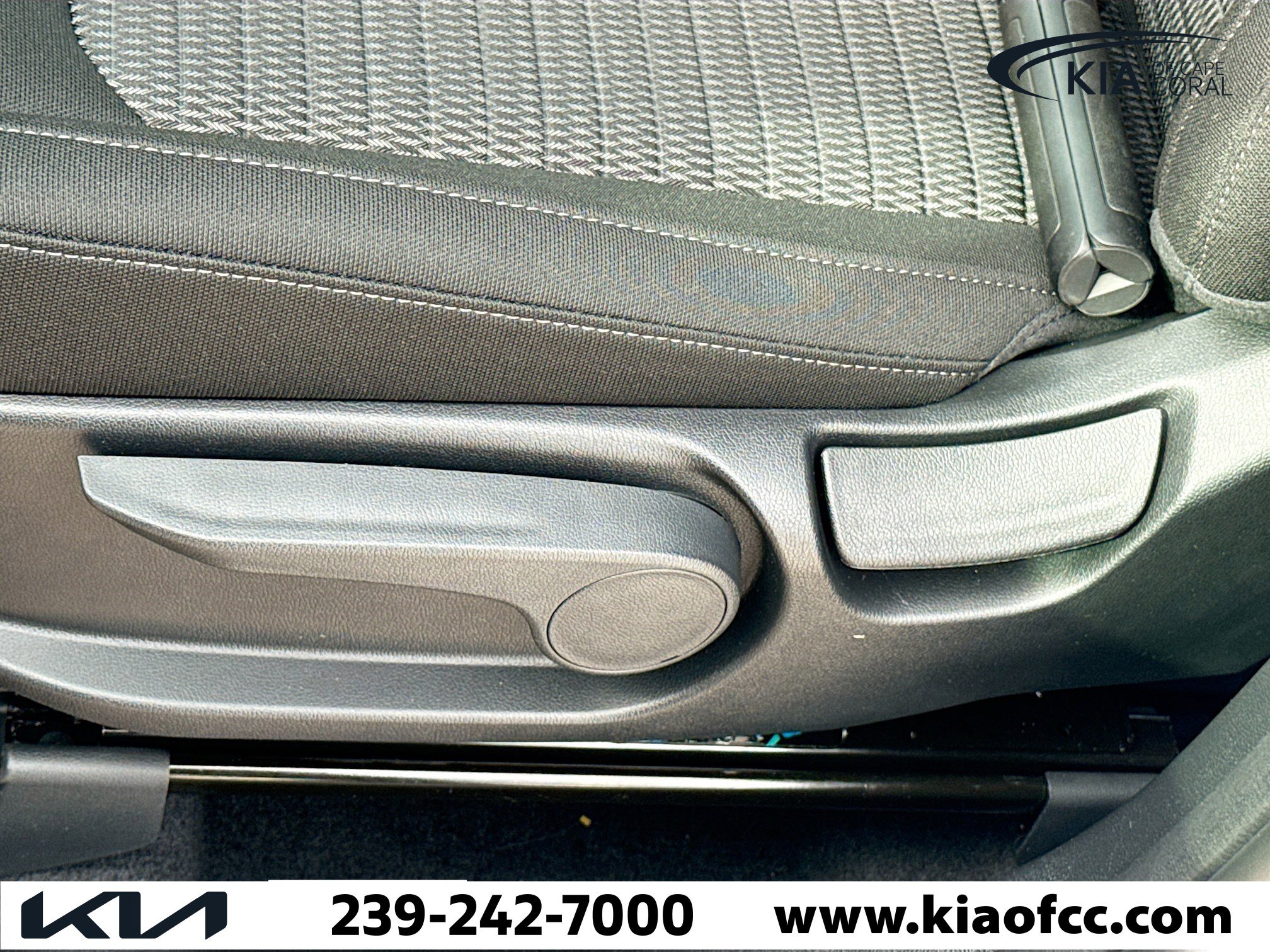 New 2026 Kia Sorento LX image 24