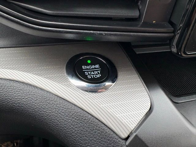 Used 2020 Ford Explorer XLT w/ Class III Trailer Tow Package image 24