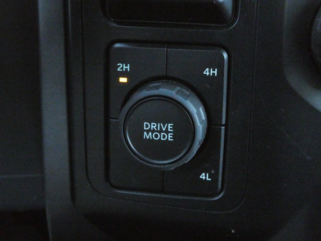 Used 2022 Ford F150 XLT image 14