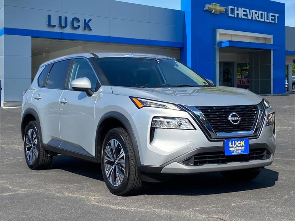 Used 2023 Nissan Rogue SV image 1