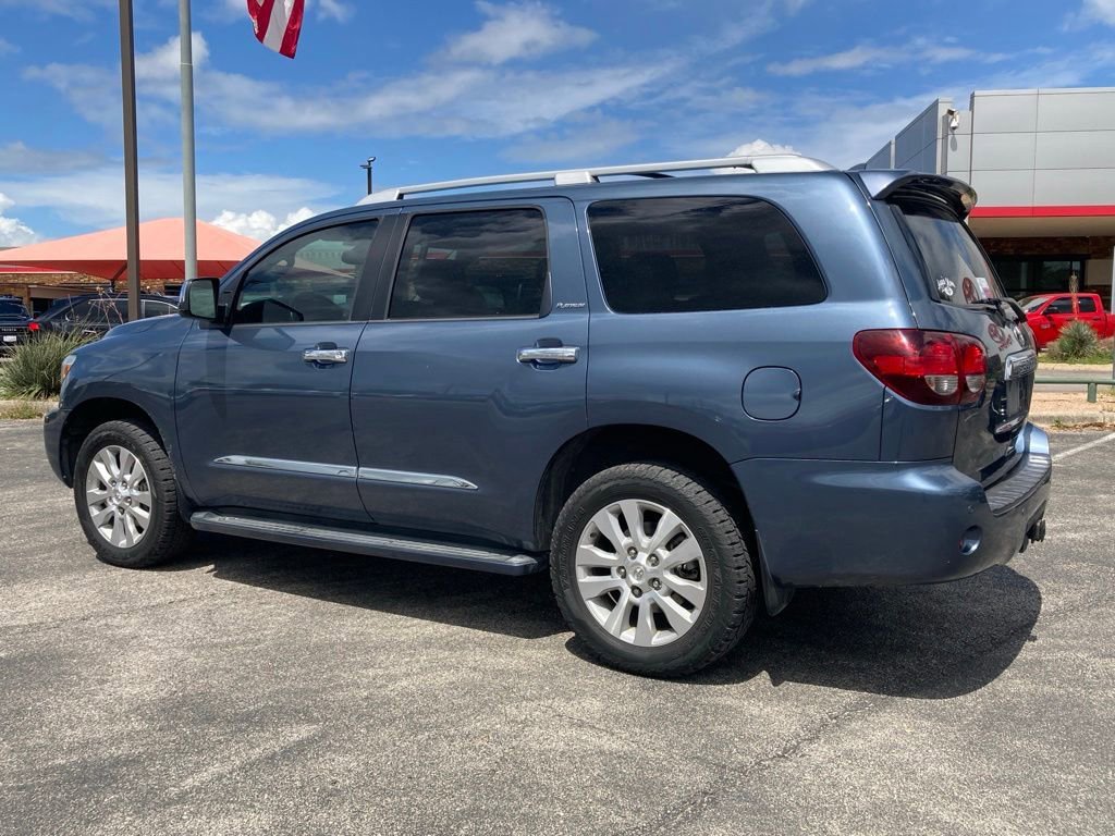 Used 2019 Toyota Sequoia Platinum AWD/4WD image 6