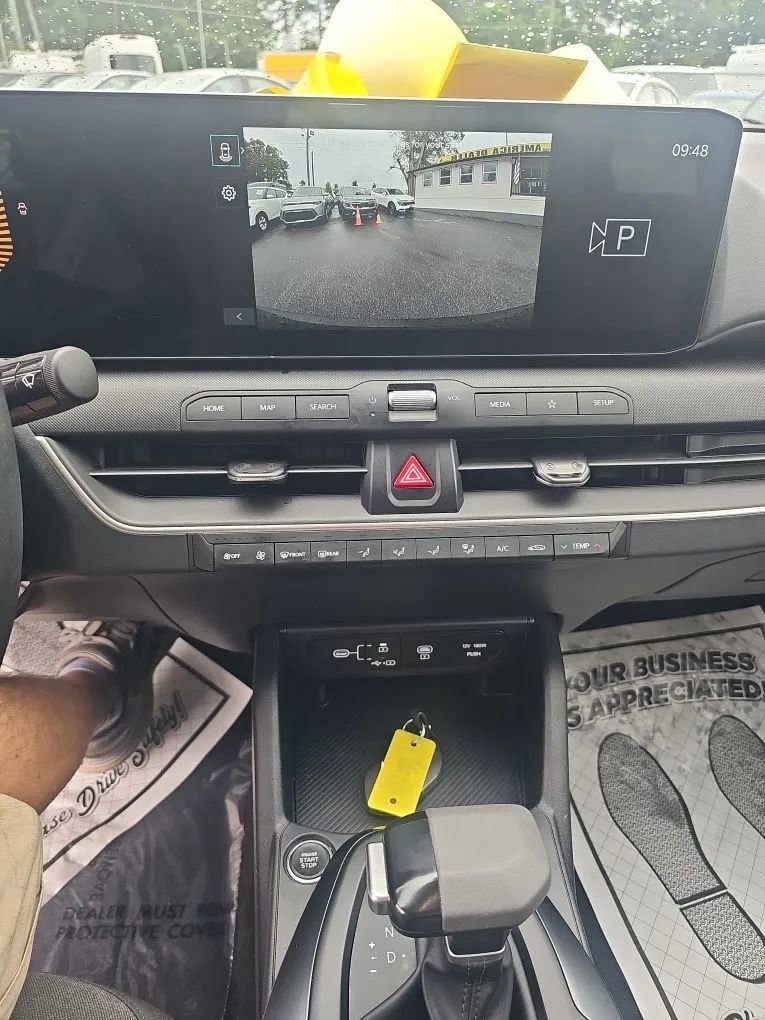 Used 2025 Kia K4 image 15