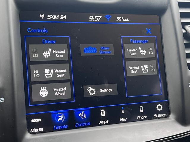 Used 2023 Chrysler 300 C image 26