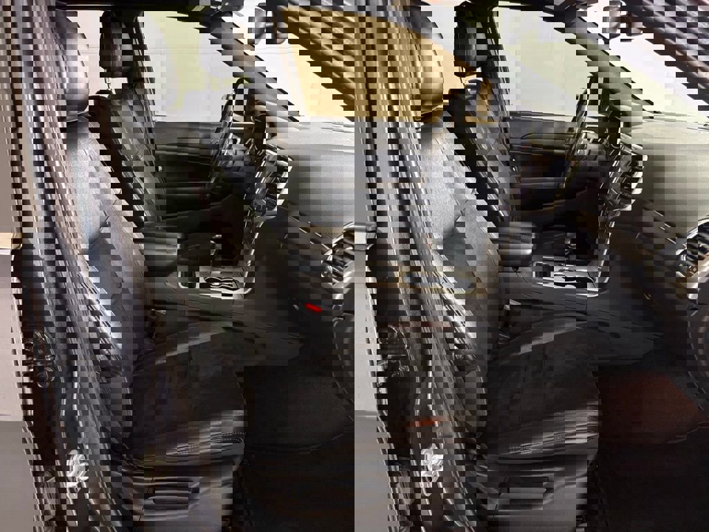 Used 2015 Jeep Grand Cherokee Altitude image 39