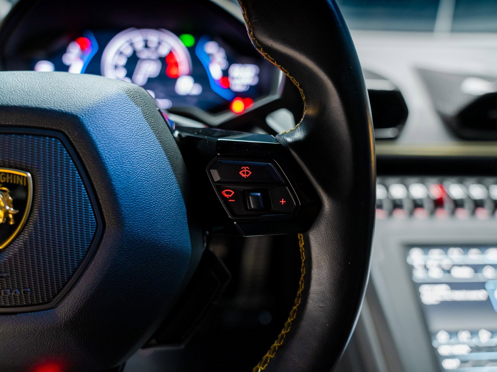 Used 2022 Lamborghini Huracan EVO image 49