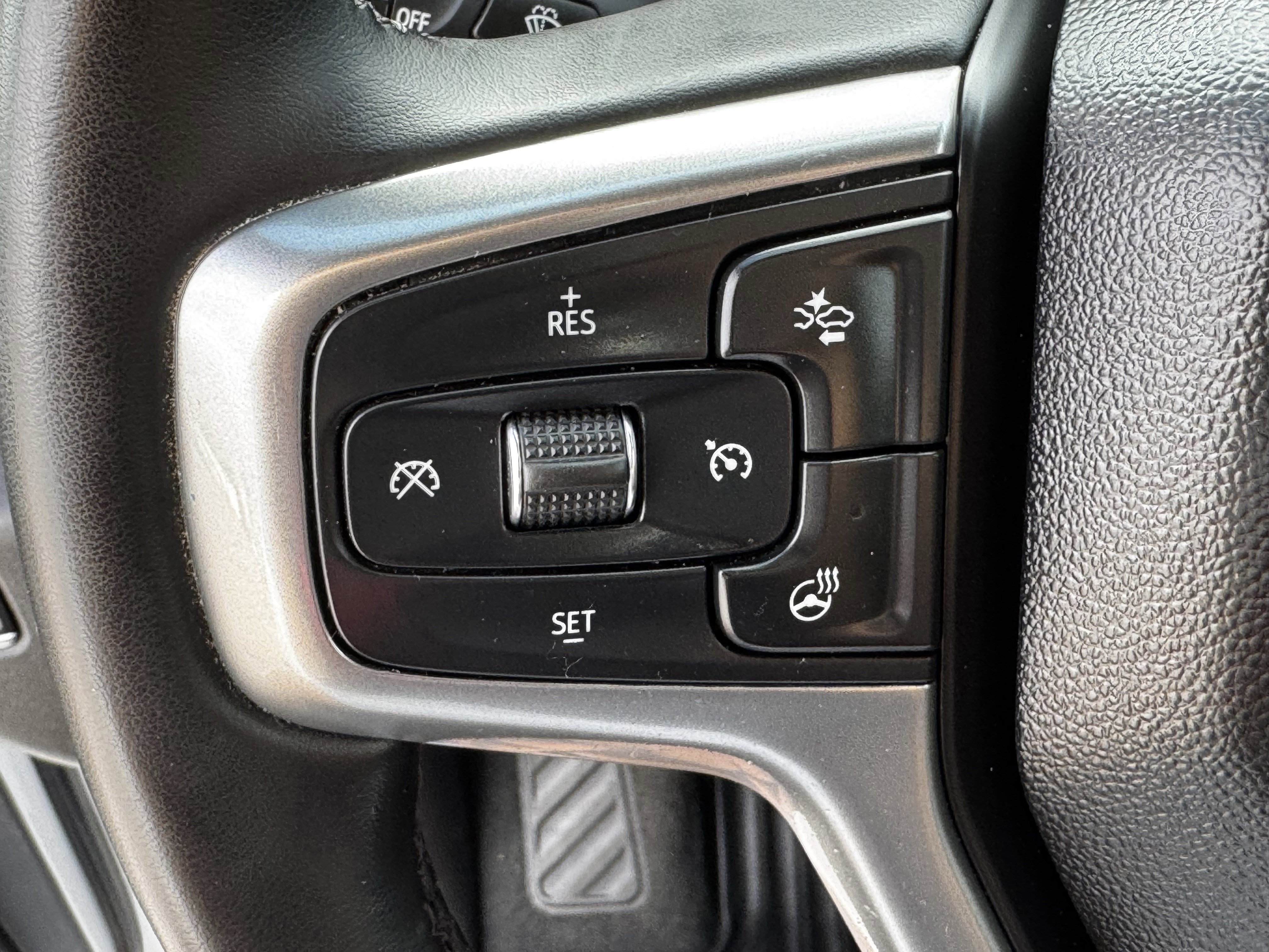 Used 2025 Chevrolet Silverado 2500 LT w/ Convenience Package AWD/4WD image 25