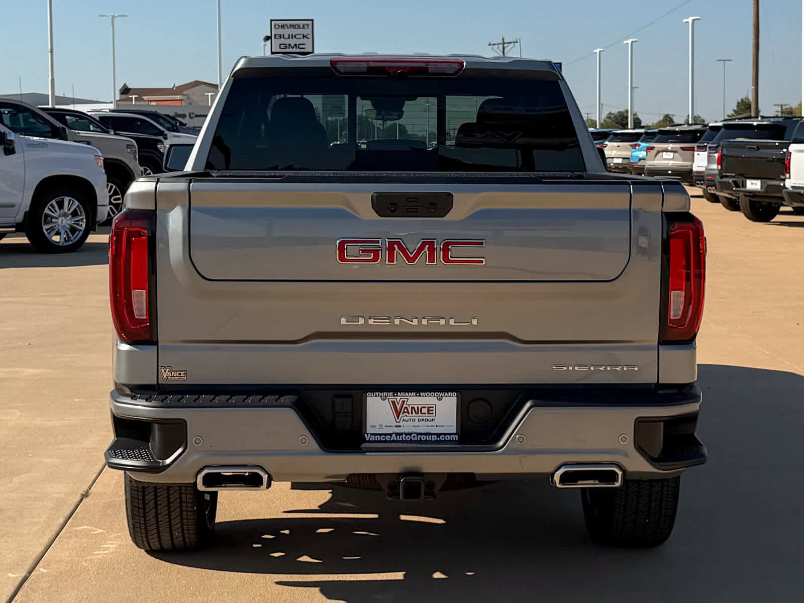 New 2026 GMC Sierra 1500 Denali w/ Denali Reserve Package image 5