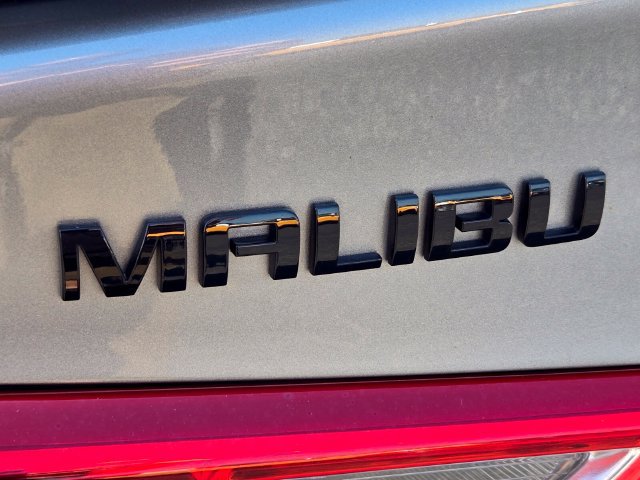 Used 2023 Chevrolet Malibu RS FWD image 14