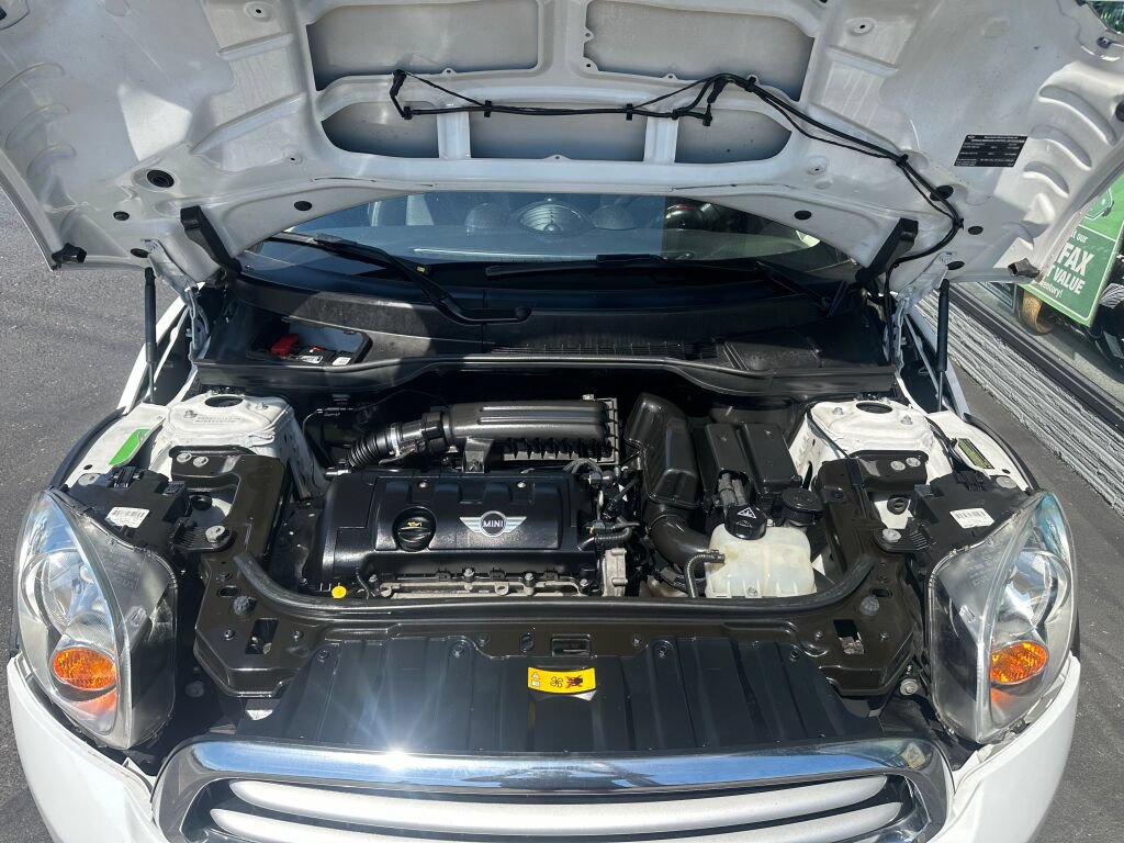 Used 2013 MINI Cooper Paceman FWD image 19
