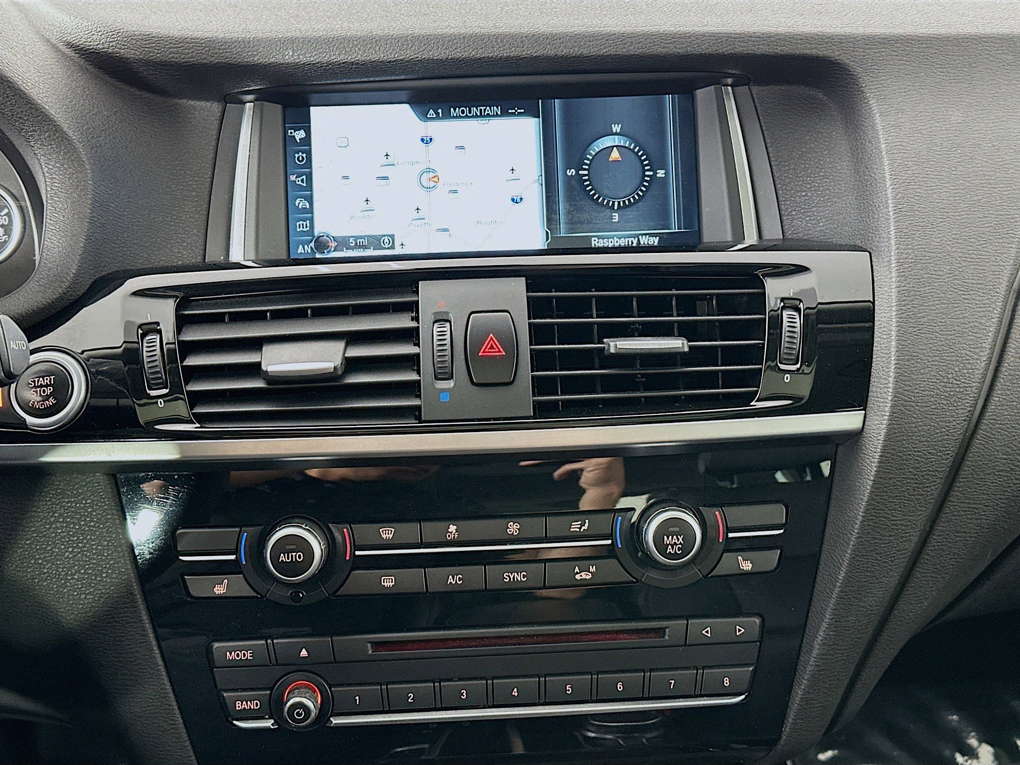 Used 2017 BMW X3 xDrive35i image 14