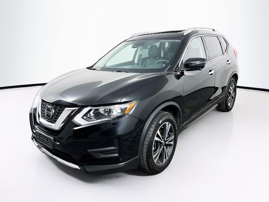 Used 2019 Nissan Rogue SV w/ Sun & Sound Touring Package image 3