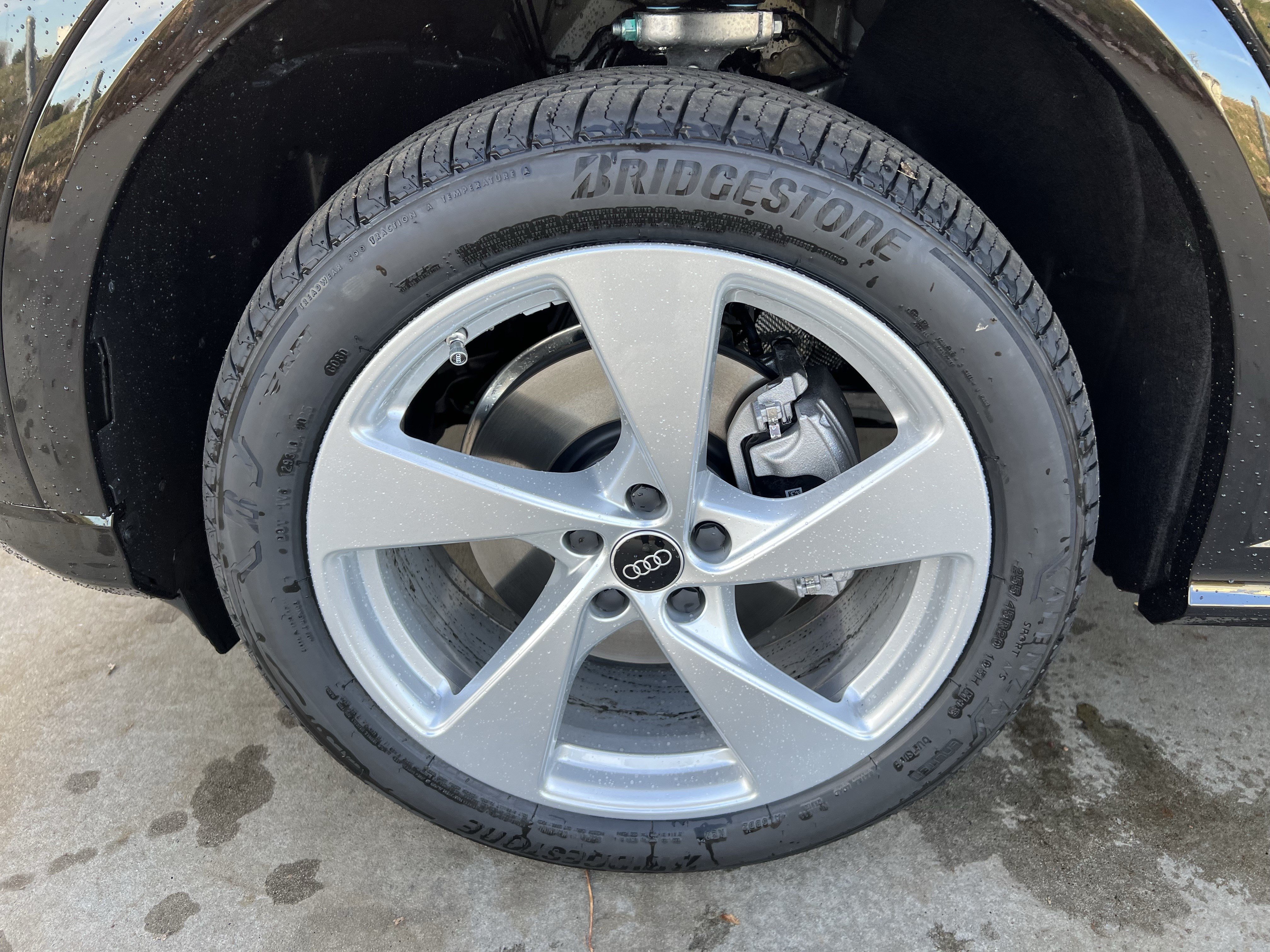 Used 2025 Audi Q5 Premium w/ Premium Plus AWD/4WD image 12
