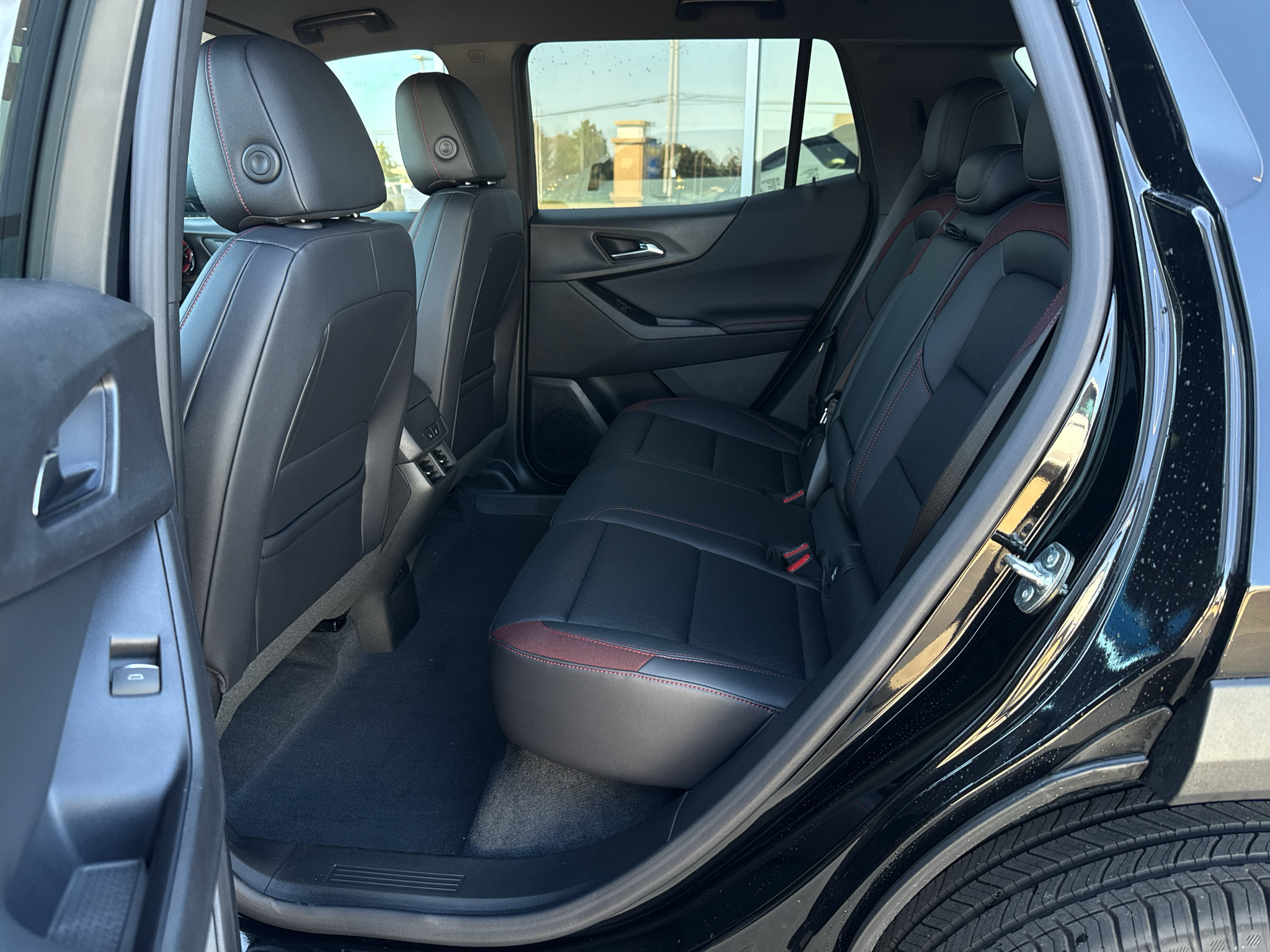 New 2027 Chevrolet Equinox RS w/ Safety and Technology Package AWD/4WD image 42