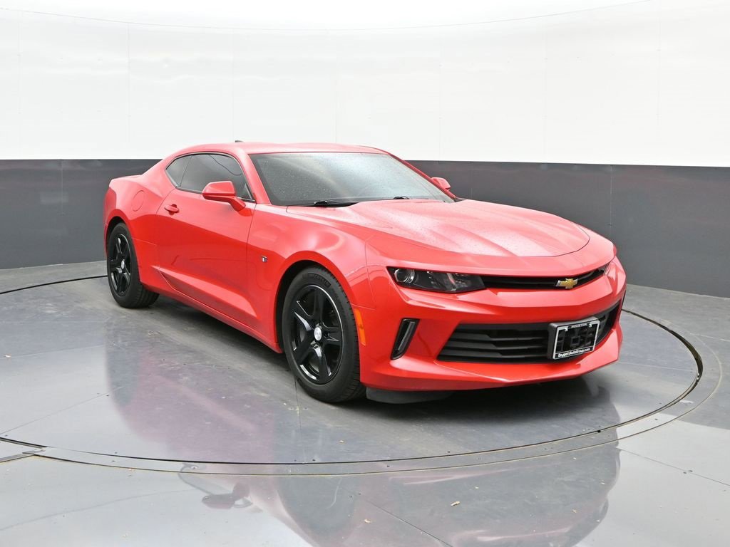Used 2017 Chevrolet Camaro LT image 19