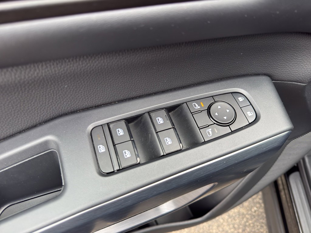 Certified 2025 Nissan Pathfinder Rock Creek image 12