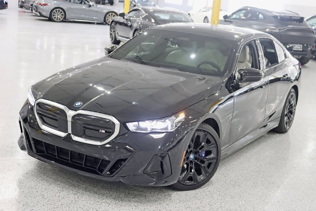 Used 2024 BMW i5 M60 w/ Premium Package AWD/4WD image 5