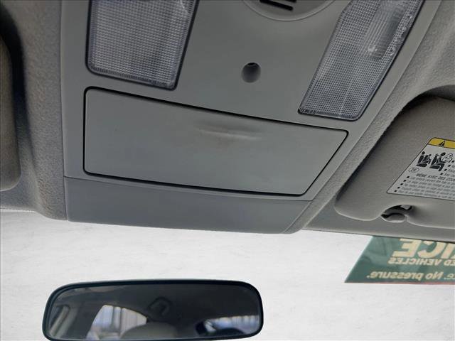 Used 2015 Toyota Prius Two image 17