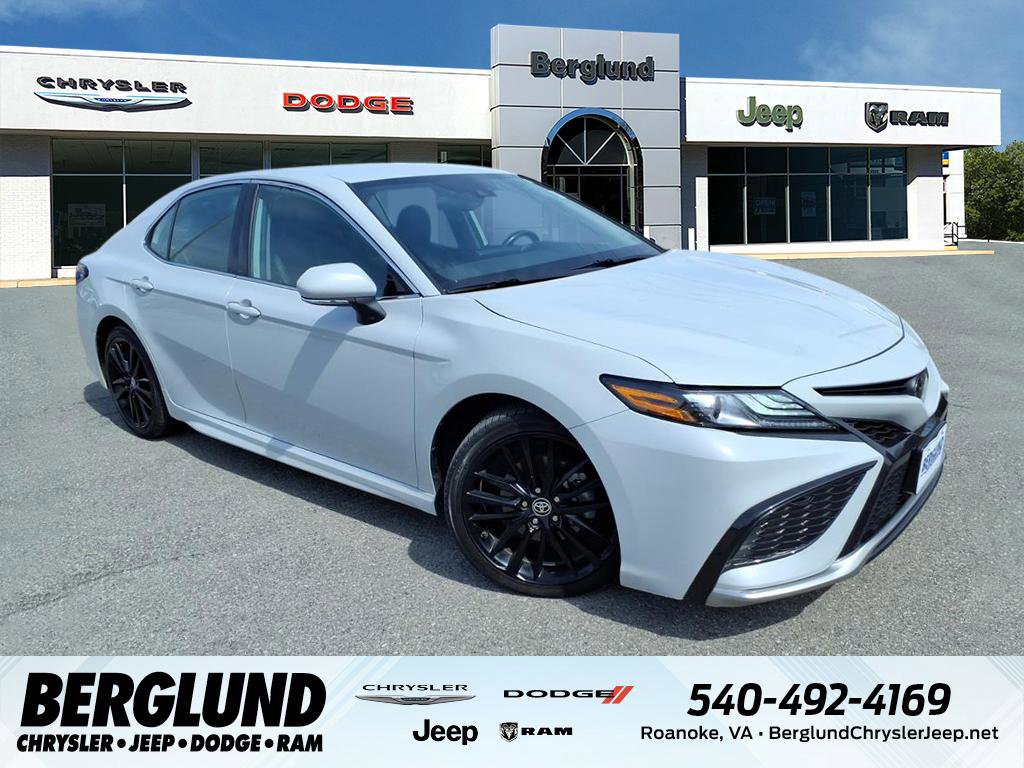 Used 2023 Toyota Camry XSE w/ Cold Weather Package