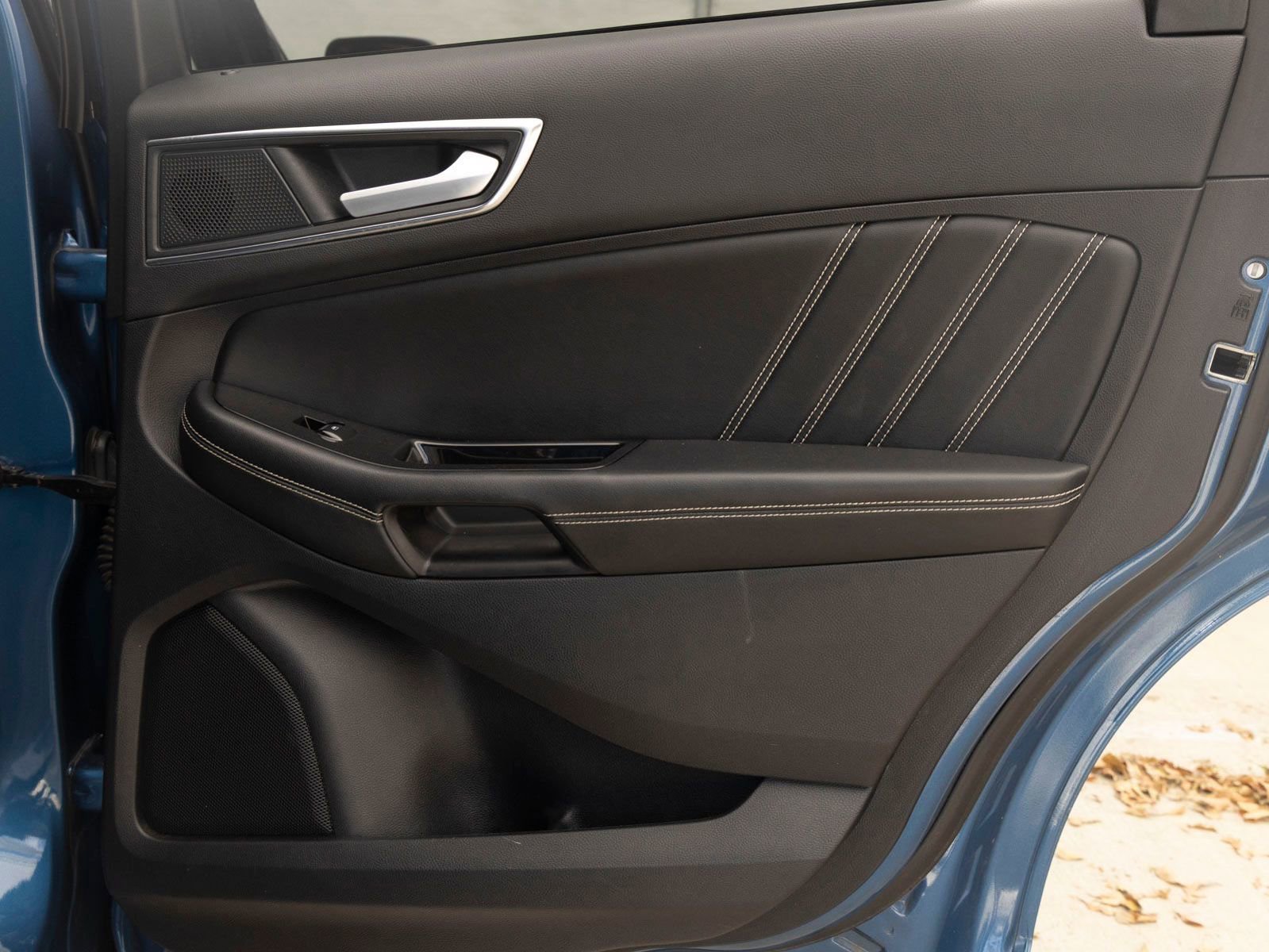 Used 2020 Ford Edge ST w/ Equipment Group 401A image 22