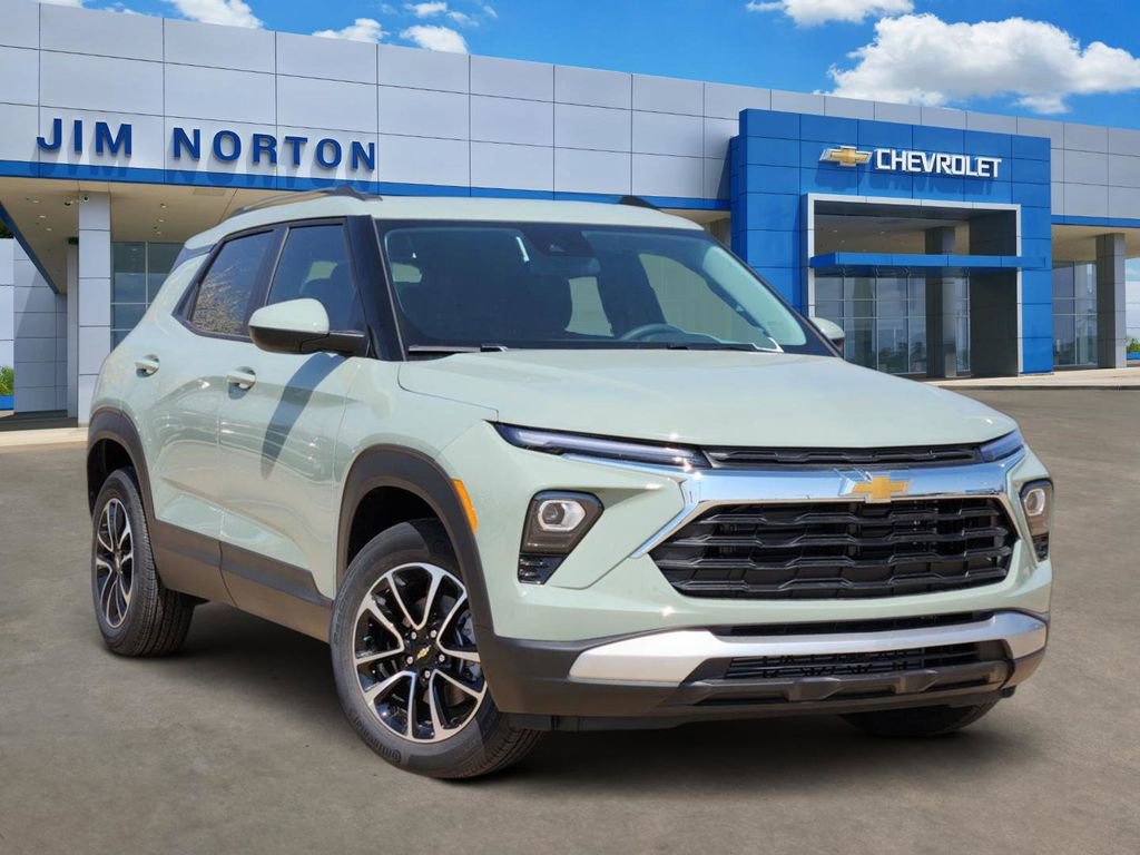 New 2026 Chevrolet TrailBlazer LT FWD image 1