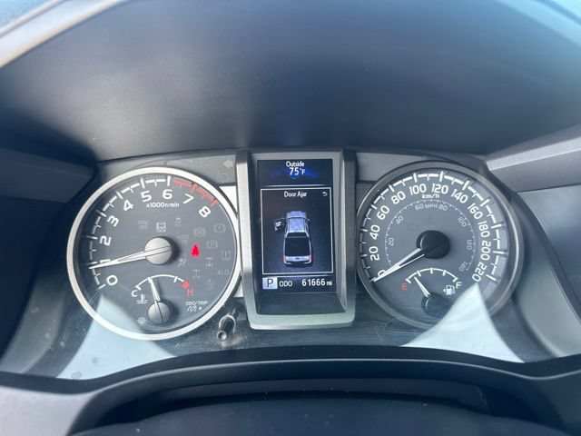 Used 2023 Toyota Tacoma SR5 RWD image 20