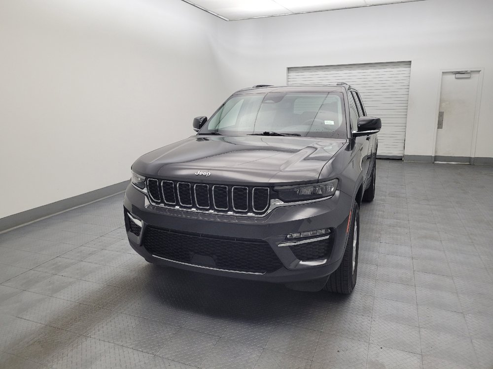 Used 2023 Jeep Grand Cherokee Limited AWD/4WD image 15