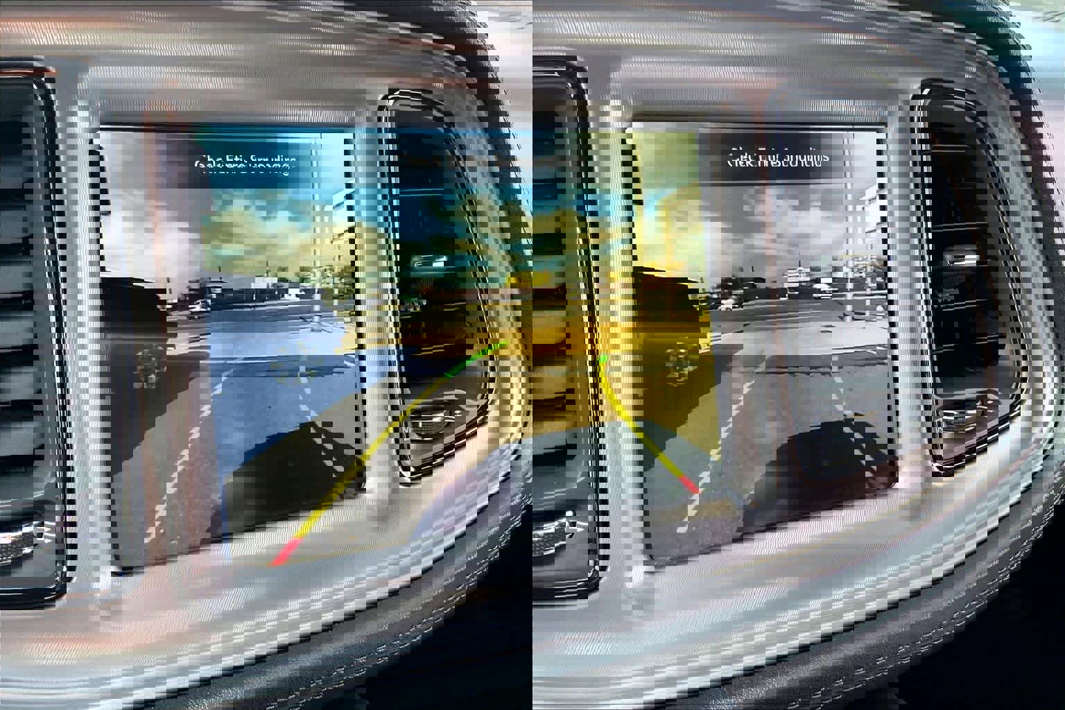 Used 2023 Dodge Challenger SXT w/ Plus Package image 23