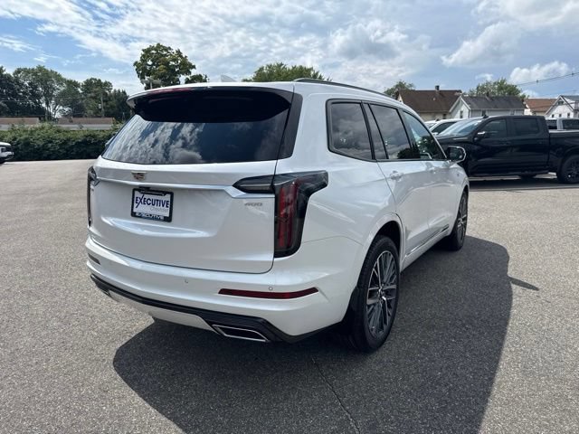 Used 2025 Cadillac XT6 Sport w/ LPO, Floor Liner Package AWD/4WD image 6
