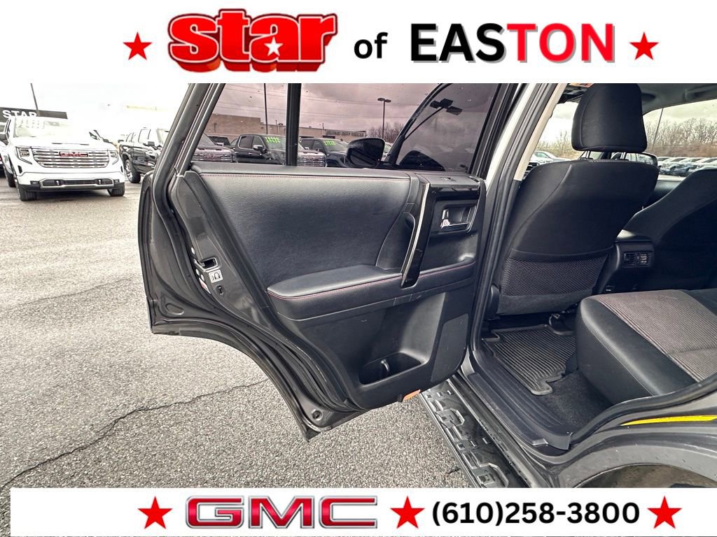 Used 2019 Toyota 4Runner TRD Off-Road image 22