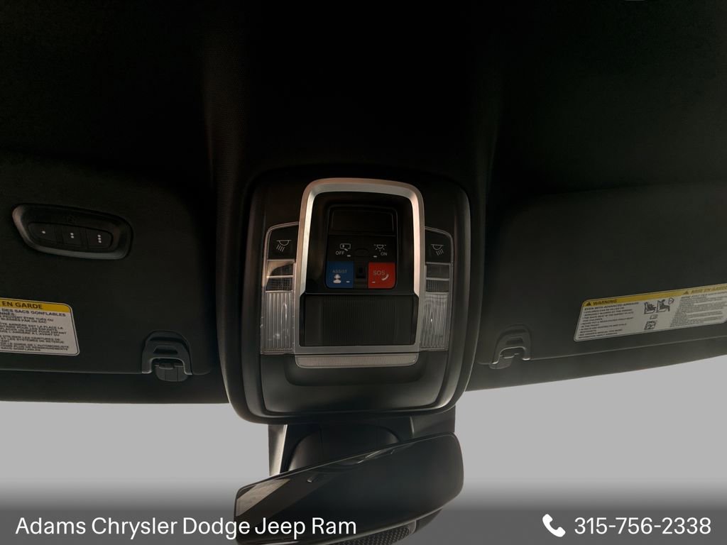 Used 2024 RAM 1500 Laramie image 24