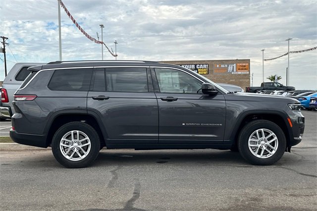 Certified 2023 Jeep Grand Cherokee L Laredo w/ Trailer Tow Group (B) image 6