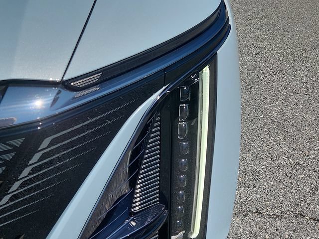 Certified 2024 Cadillac Lyriq Sport AWD/4WD image 9