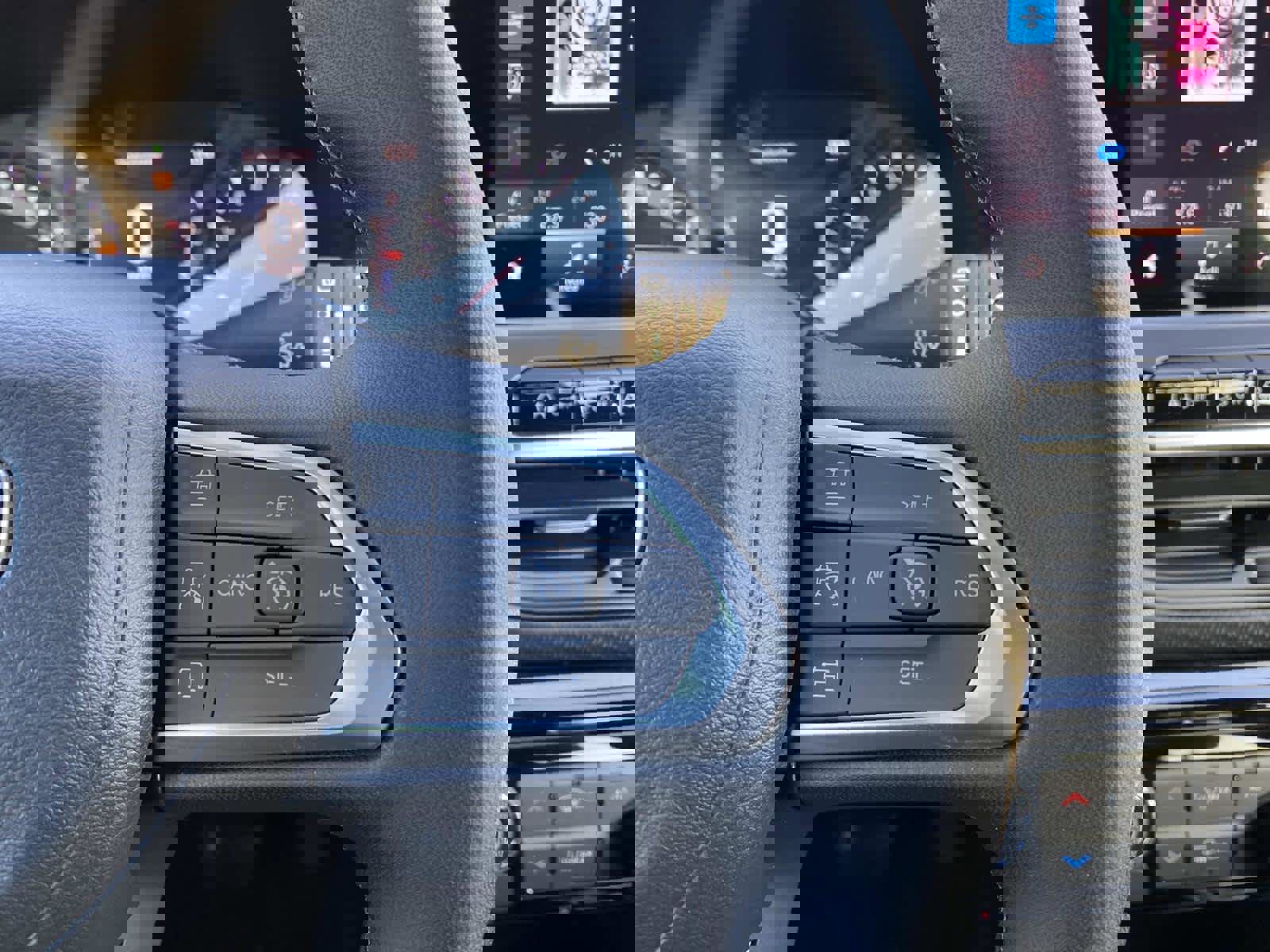 New 2026 Jeep Compass Limited image 12