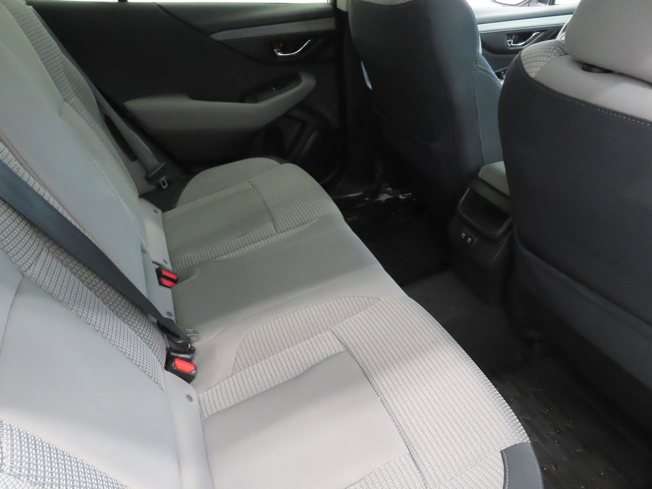 Certified 2021 Subaru Outback Premium w/ Popular Package #1 AWD/4WD image 23