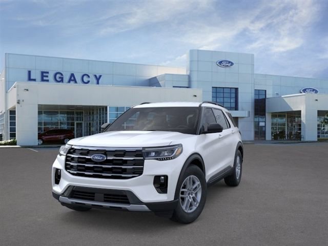 New 2026 Ford Explorer Active RWD image 2
