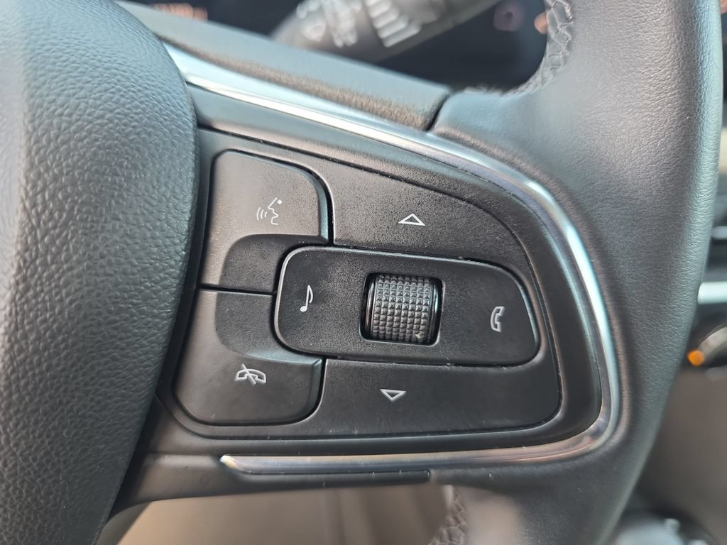 Certified 2024 Buick Encore GX Sport Touring w/ Advanced Technology Package FWD image 19