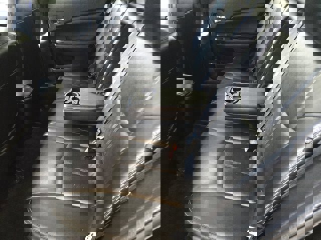 Used 2012 Chrysler 200 Limited image 17